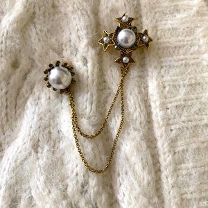 Adjustable high quality brooch